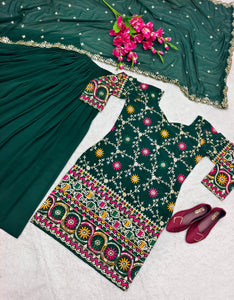 Launching New Disine Top-Sarara With Dupatt Set*👗👈