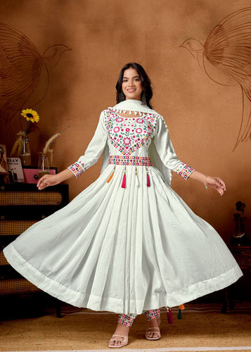 Presenting New Designer Long Top , Pant and Dupptta In Fancy Style*👌💕