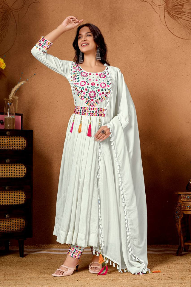 Presenting New Designer Long Top , Pant and Dupptta In Fancy Style*👌💕