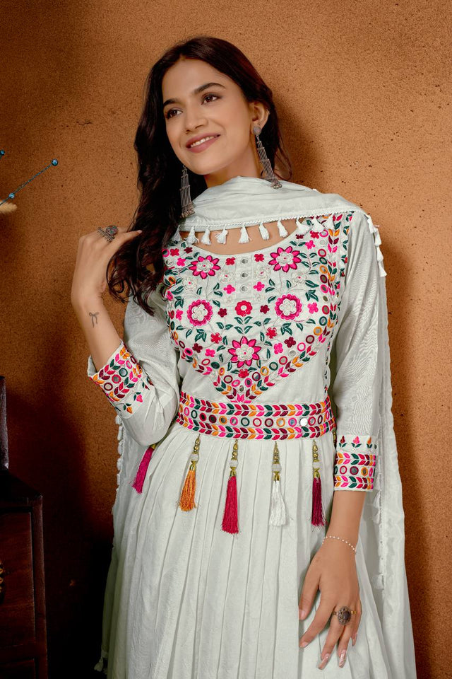 Presenting New Designer Long Top , Pant and Dupptta In Fancy Style*👌💕