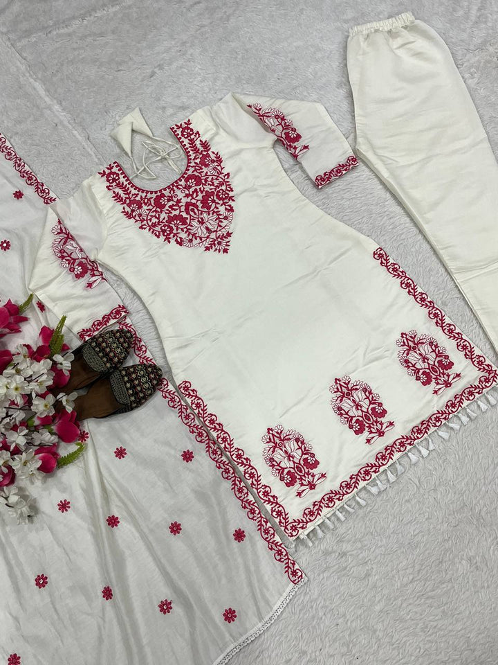 Womens Kurti Pair With Dupatta