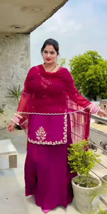 Top Lehnaga With Dupatta