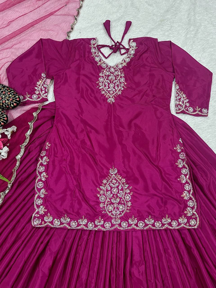 Top Lehnaga With Dupatta