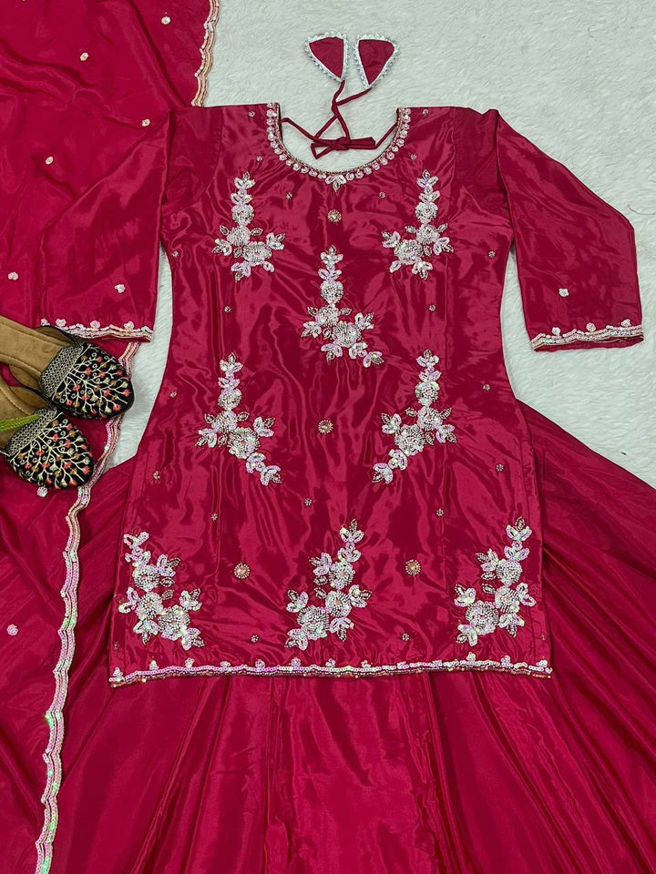 Top Lehnaga With Dupatta