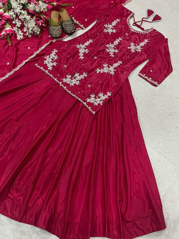 Top Lehnaga With Dupatta