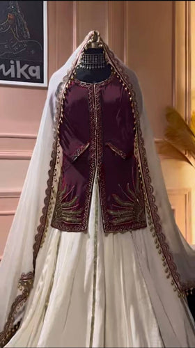 TOP  Lehnaga  With Dupatta