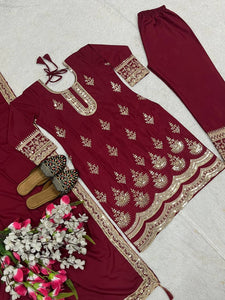 Kurti Pair With Dupatta
