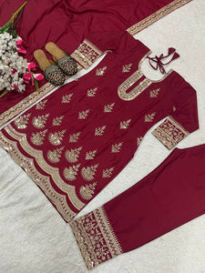 Kurti Pair With Dupatta