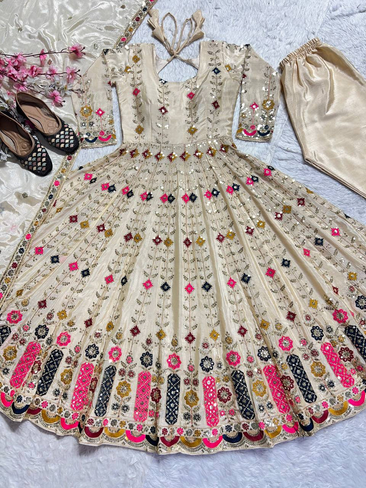 PREMIUM & LUXURIOUS DESIGNER READYMADE ALIA CUT  ANARKALI SUIT COLLECTIONS*