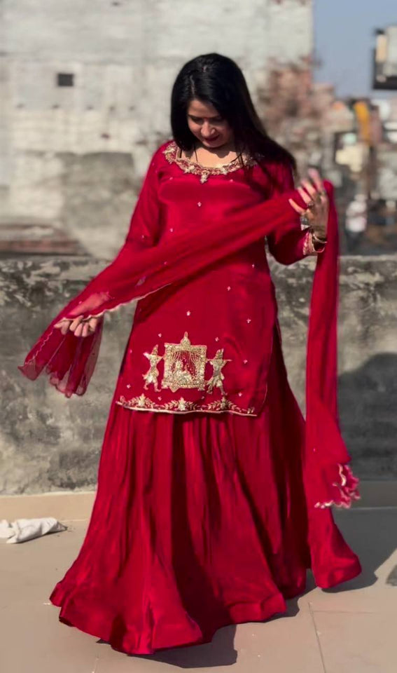 Top And Lehanaga With Dupatta