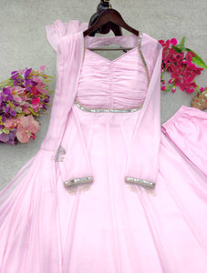 Launching New Design Fox Georgette *(Gwon&Pent&dupatta)* Reddy To Party Wear Look Design
