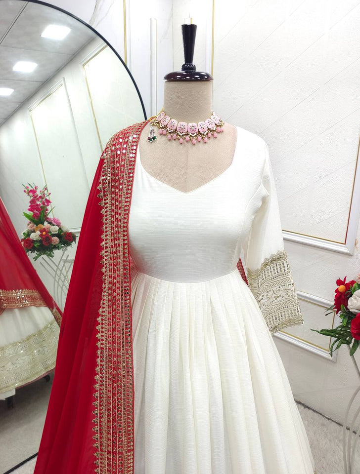 Launching New Design *(Princess-Cut Gwon)*Reddy To Party Wear Look pics