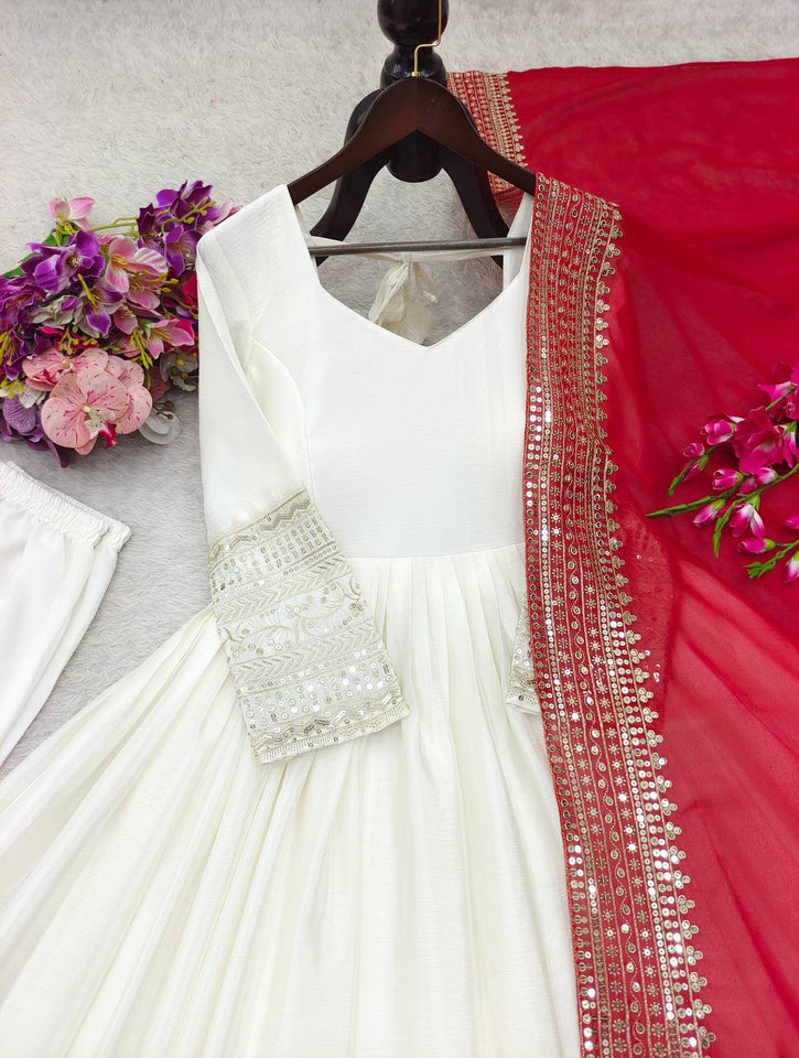 Launching New Design *(Princess-Cut Gwon)*Reddy To Party Wear Look pics