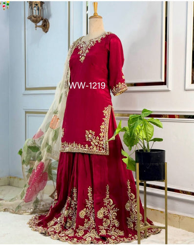 Launching New Đěsigner Party Wear Look Heavy Cinon Silk Top Sarara & Dupatta Set
