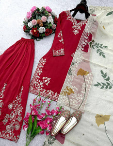 Launching New Đěsigner Party Wear Look Heavy Cinon Silk Top Sarara & Dupatta Set