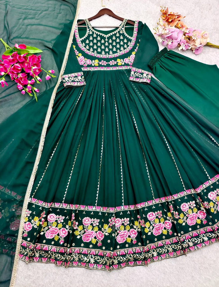 Launching New Đěsigner Tredition Look Heavy Fox Georgette Gwon Pent & Dupatta Set