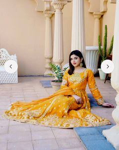 Presenting New Collection Heavy Pure Blooming Georgette Gown -Pent  Dupatta Set Fully Stitched Ready To Wear