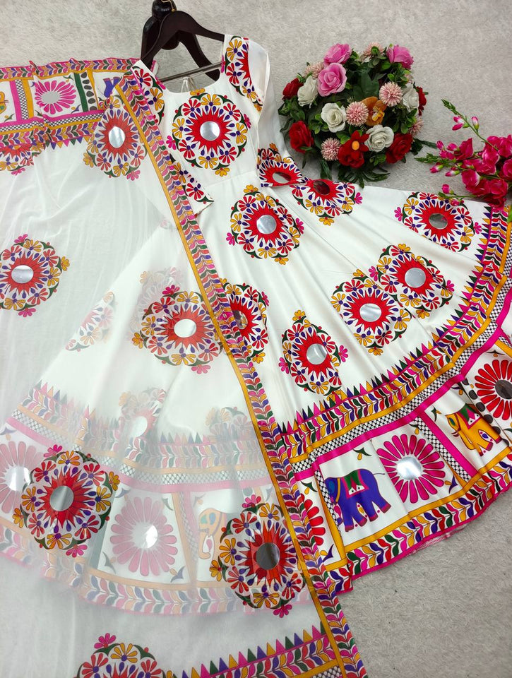 Launching New Đěsigner Navratri Look Heavy Moss Satin Silk Gwon & Dupatta Set*
