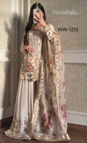 Launching New Đěsigner Party Wear Look Heavy Cinon Silk Top Sarara & Dupatta Set