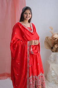 Presenting New Collection Heavy Pure Cinon Silk Gown -Pent  Dupatta Set Fully Stitched Ready To Wear