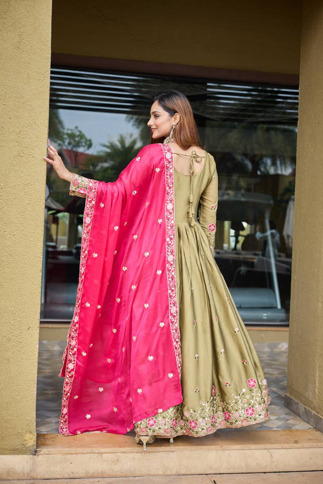Presenting New Real Modling Pure Rangoli Silk Gown -Pent  Dupatta Set Fully Stitched Ready To Wear 🔥😍🥰*