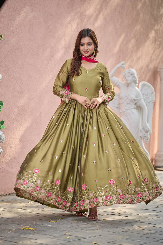 Presenting New Real Modling Pure Rangoli Silk Gown -Pent  Dupatta Set Fully Stitched Ready To Wear 🔥😍🥰*