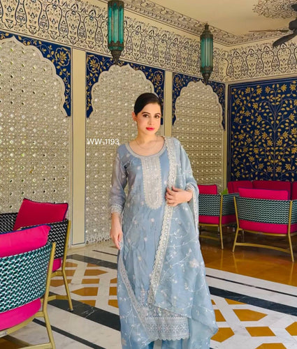 Presenting New Pure Gold Crush Top&Pent&Dupatta Set Fully Stitched Ready To Wear 🔥