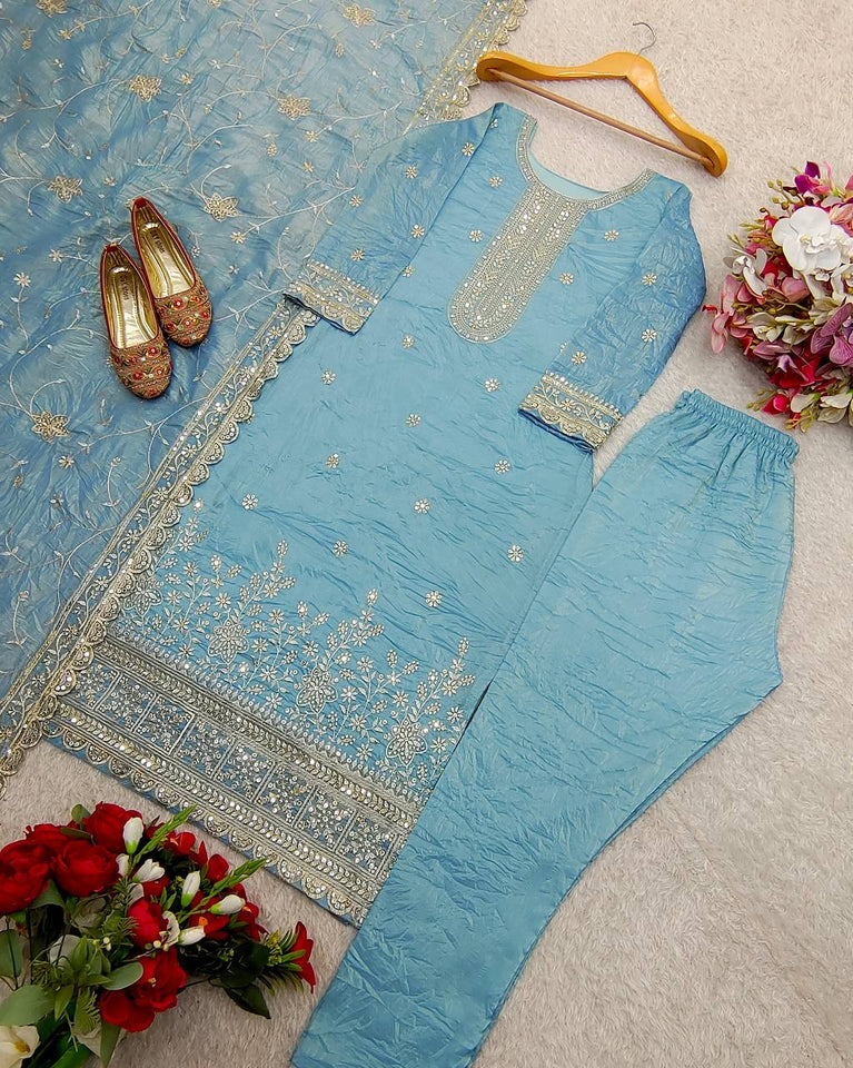 Presenting New Pure Gold Crush Top&Pent&Dupatta Set Fully Stitched Ready To Wear 🔥