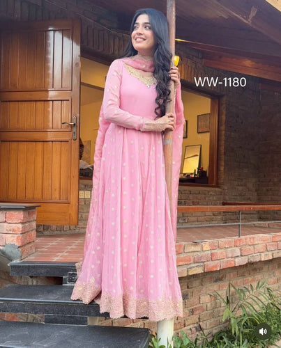 Presenting New Sumer Collection Fox Georgette Gown -Pent  Dupatta Set Fully Stitched Ready To Wear 🔥😍🥰*