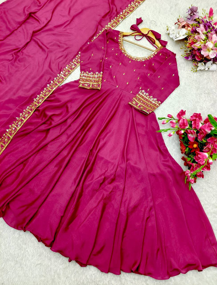 Presenting New  Pure Vichitra Silk Gwon Pent and Dupatta Set Fully Stitched Ready To Wear 🔥😍🥰*