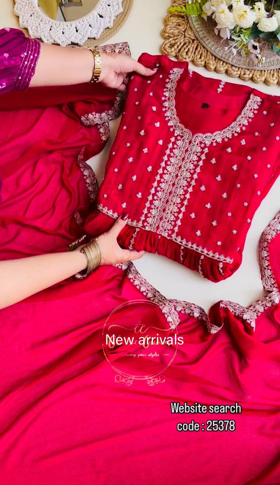 Presenting New  Pure Fox Georgette Gwon Pent and Dupatta Set Fully Stitched Ready To Wear