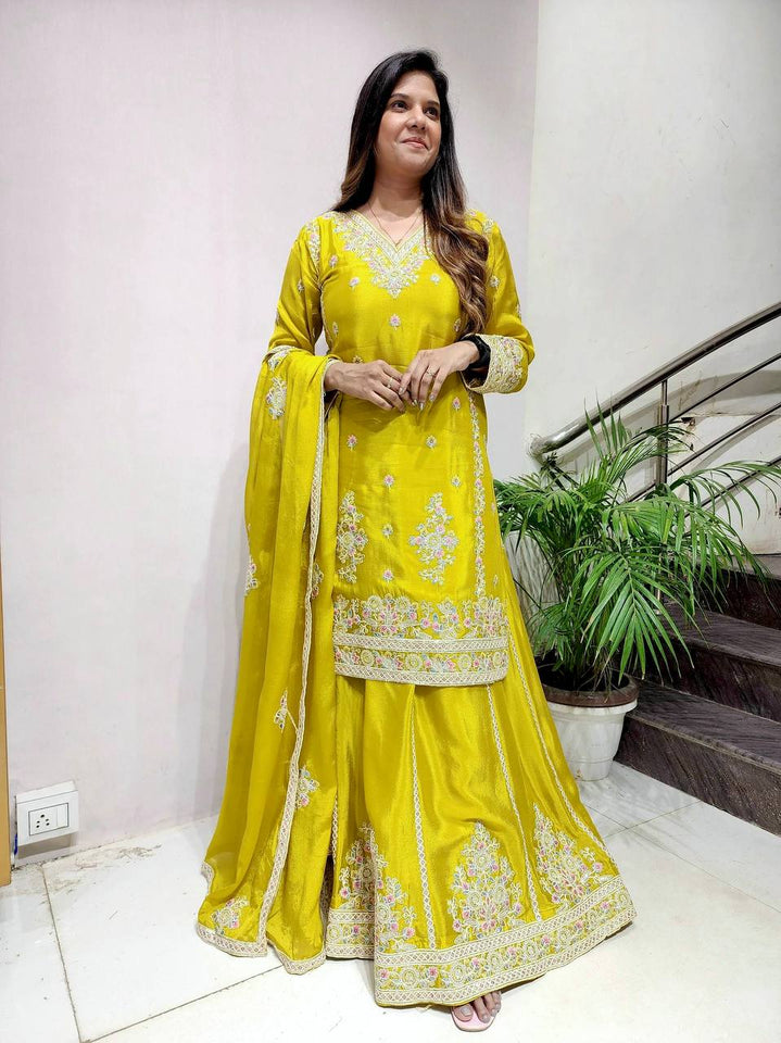Presenting New Real Modling Pure Cinon Top-Sarara and Dupatta Set Fully Stitched Ready To Wear Presenting New Real Modling Pure Cinon Top-Sarara and Dupatta Set Fully Stitched Ready To Wear