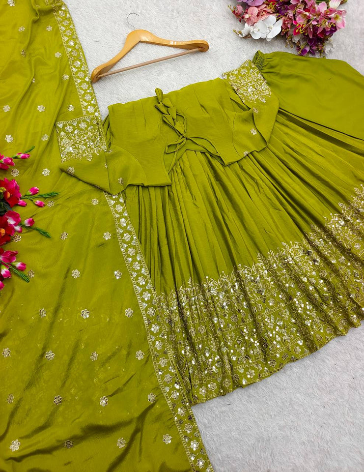 Presenting New WW Real Modling Gown-Pent Dupatta Set Fully Stitched Ready To Wear