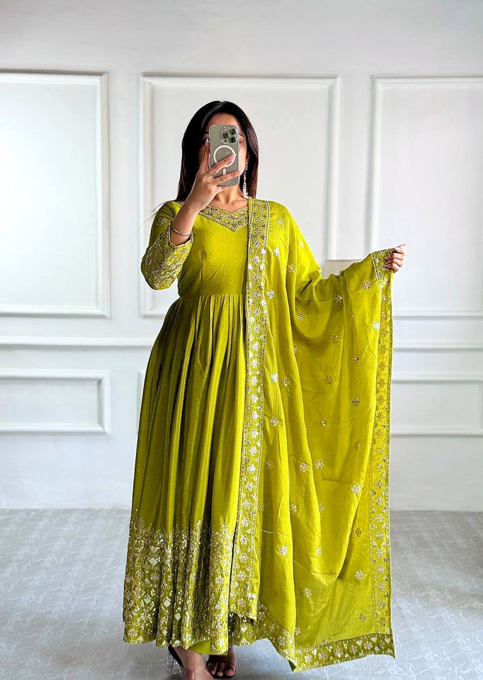 Presenting New WW Real Modling Gown-Pent Dupatta Set Fully Stitched Ready To Wear