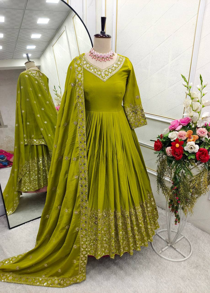 Presenting New WW Real Modling Gown-Pent Dupatta Set Fully Stitched Ready To Wear