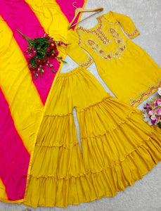 Presenting New Collection Pure Cinon Top-Sarara and Dupatta Set Fully Stitched Ready To Wear 🔥😍🥰*