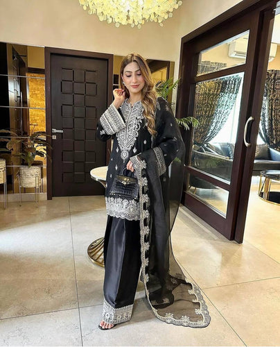 Presenting New Collection Pure Cinon Top-Plazzo and Dupatta Set Fully Stitched Ready To Wear 🔥😍🥰*