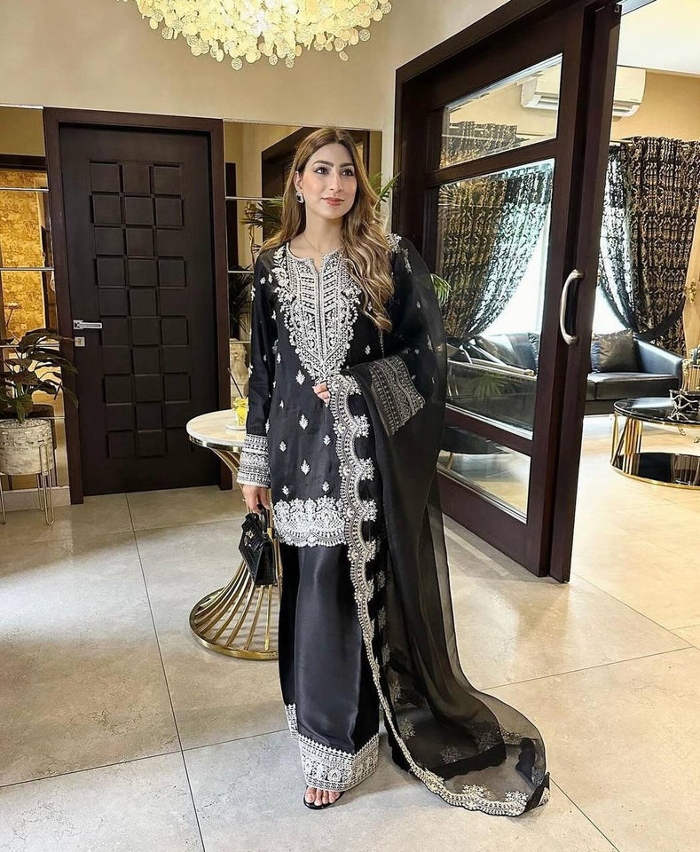 Presenting New Collection Pure Cinon Top-Plazzo and Dupatta Set Fully Stitched Ready To Wear 🔥😍🥰*