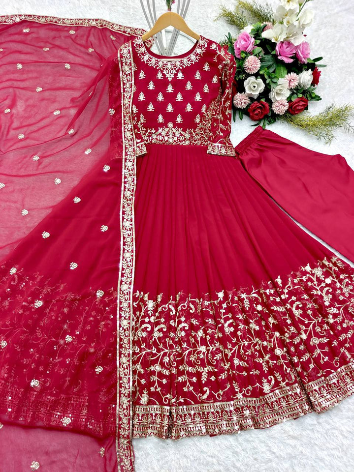 Presenting New Wedding Gown -Pent  Dupatta Set Fully Stitched Ready To Wear