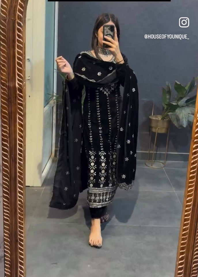 Presenting New Velvet Top -Pent  Dupatta Set Fully Stitched Ready To Wear