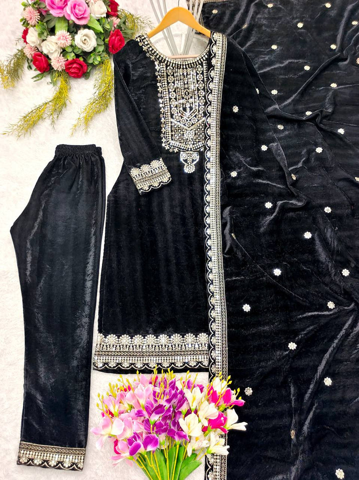 Presenting New Velvet Top -Pent  Dupatta Set Fully Stitched Ready To Wear 🔥😍🥰*