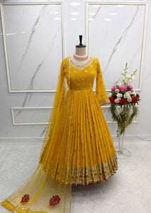 Presenting New Collection Heavy Fox Georgette Gown -Pent  Dupatta Set Fully Stitched Ready To Wear 🔥😍🥰*