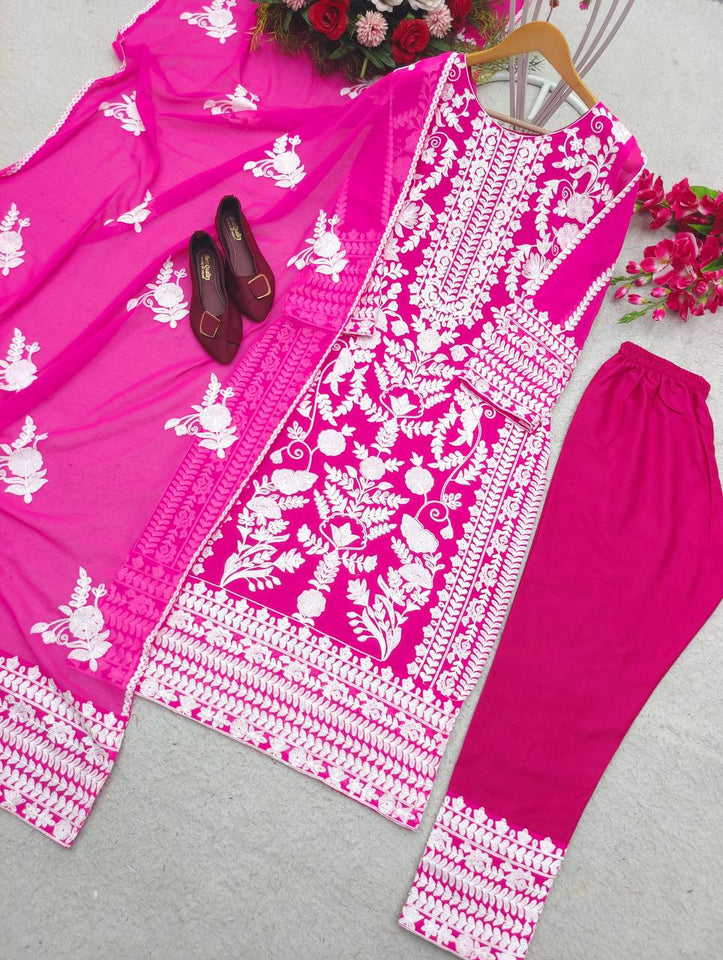 Launching New Disine Top-Sarara With Dupatt Set*