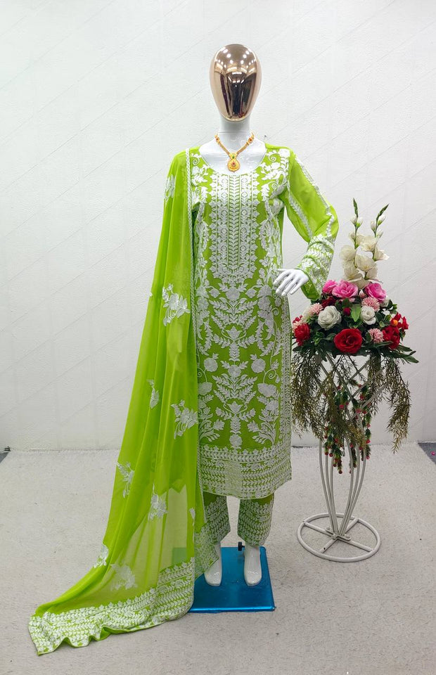 Launching New Disine Top-Sarara With Dupatt Set*