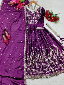Launching New Silk Đěsigner Gwon With  Dupatt Se
