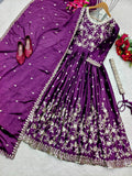Launching New Silk Đěsigner Gwon With  Dupatt Se