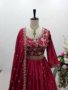 Launching New Silk Đěsigner Gwon With  Dupatt Set*👗👈