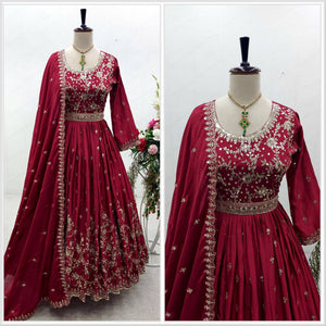 Launching New Silk Đěsigner Gwon With  Dupatt Set*👗👈