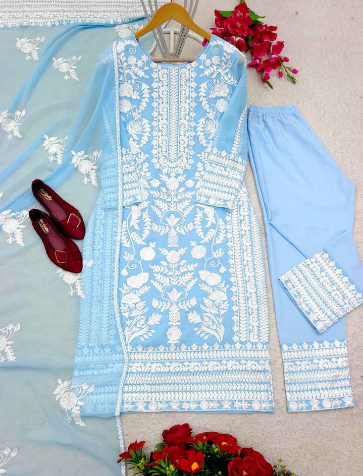Launching New Disine Top-Sarara With Dupatt Set*