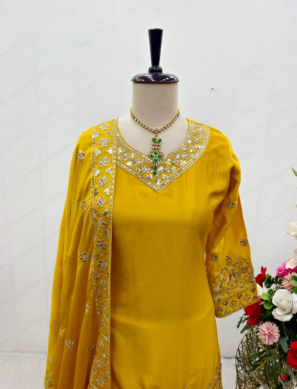 Launching New Disine Top-Sarara With Dupatt Set*